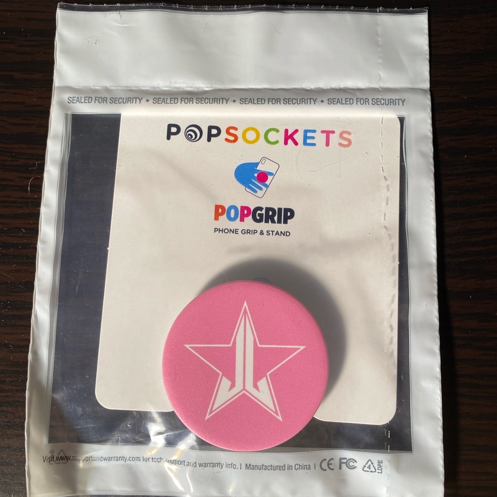 Pink Jeffree Star pop socket